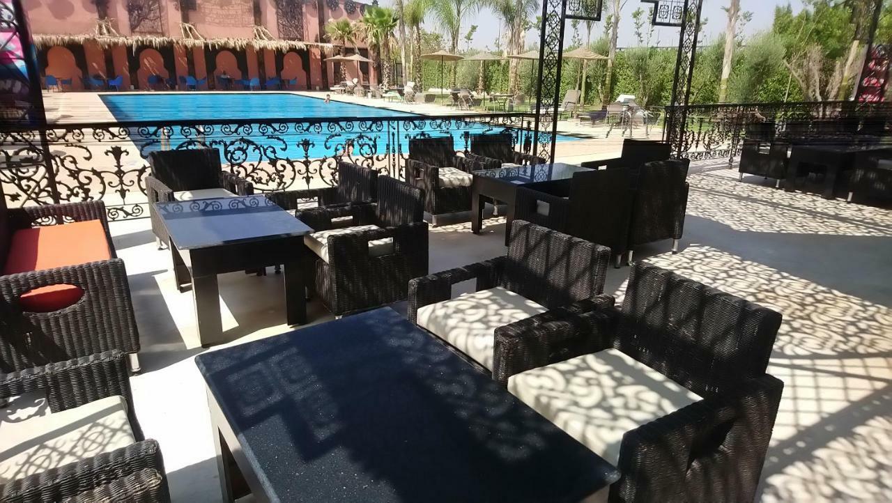 L'Auberge De Tennis Msc Oulad Lahsene Bagian luar foto